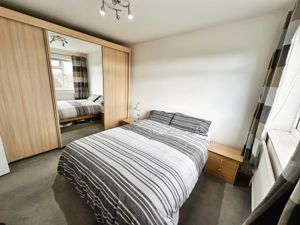 COLCHESTER ROAD- click for photo gallery